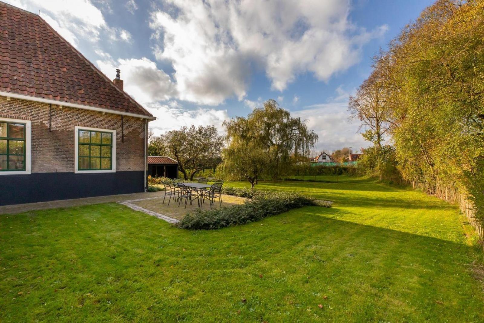Vakantiehuis 'Boerderij Molenhof' - Stationsweg 5 | Heinkenszand Экстерьер фото